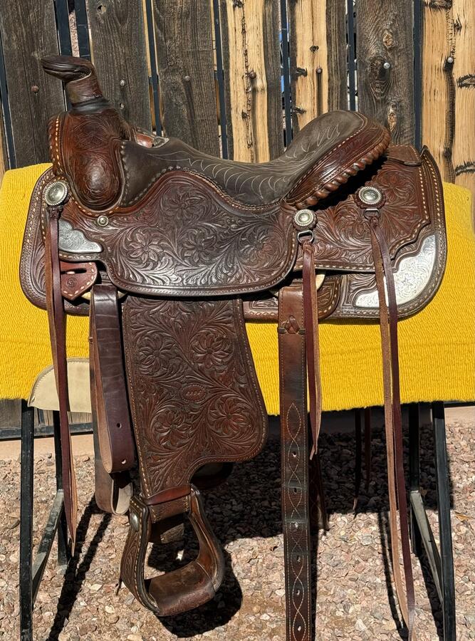 Rios Bros. Roper — 15½